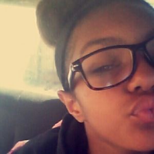 Meet your Posher, Queen